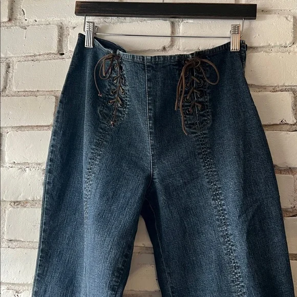 Women's Blue Jeans with Lace-Up Detail straight leg boho jeans - Picture 2 of 9